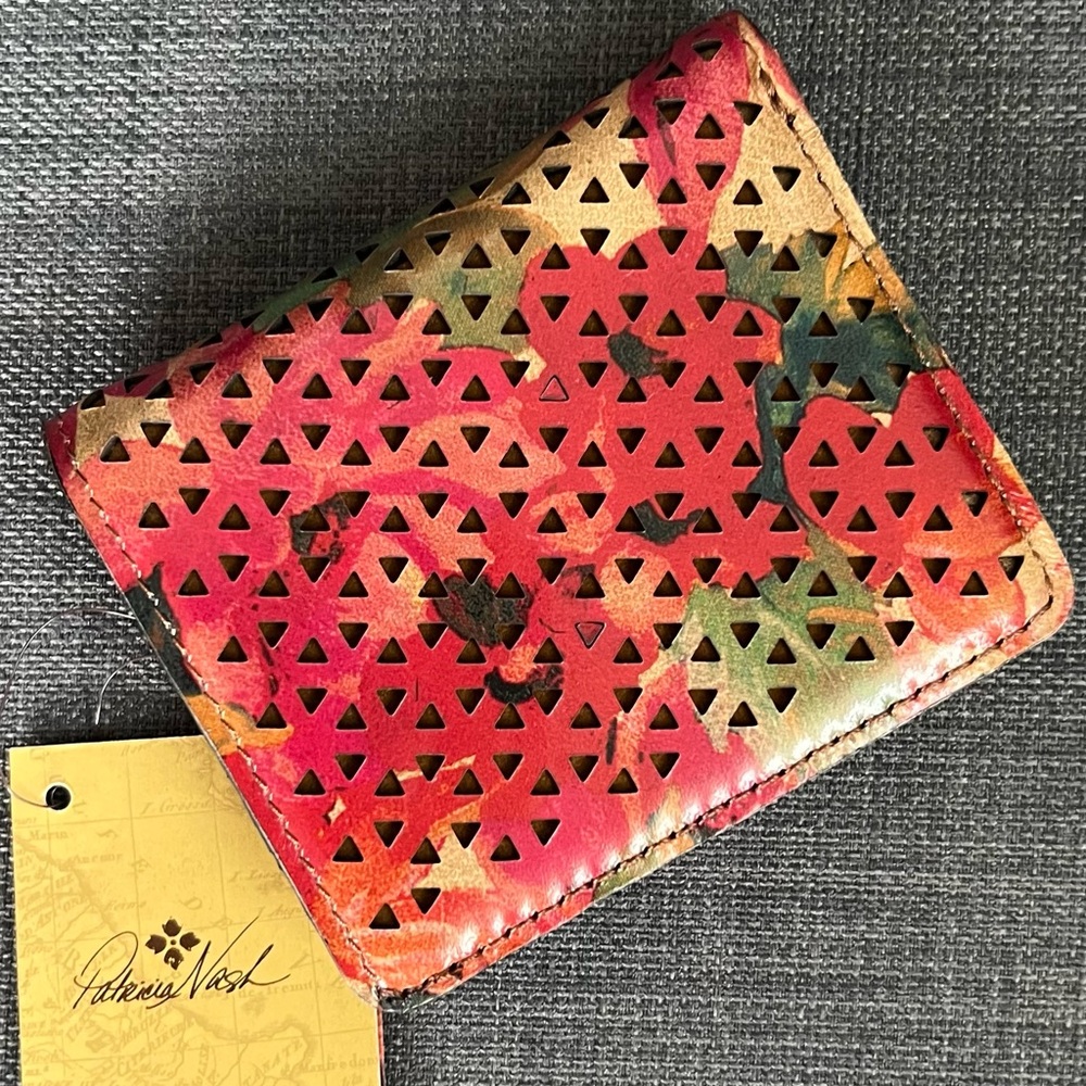 NWT PATRICIA NASH LUZZI ID CARDHOLDER MINI WALLET